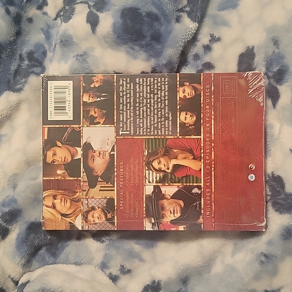 The Complete Third Season "Rescue Me" - Picture 2 of 3